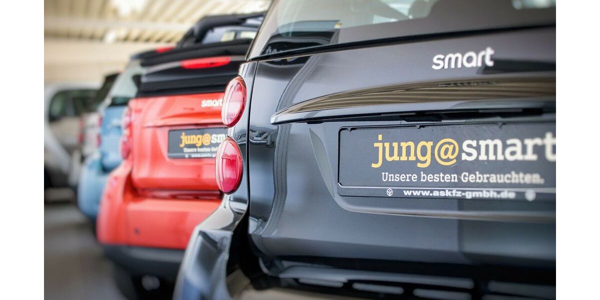 Smart ForTwo 84.123 km 6.900 &euro; Castrop-Rauxel 44579