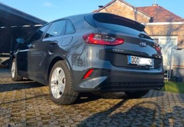 Kia ceed / Ceed 54.300 km 12.400 &euro; Datteln 45711