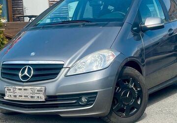 Mercedes-Benz A 160 211.869 km 1.500 &euro; Gelsenkirchen 45884