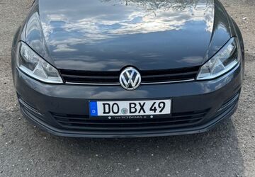 VW Golf 98.000 km 8.499 &euro; Dortmund 44149
