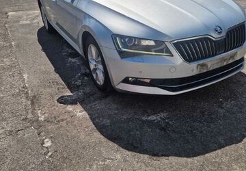 Skoda Superb 268.137 km 10.499 &euro; Dortmund 44001