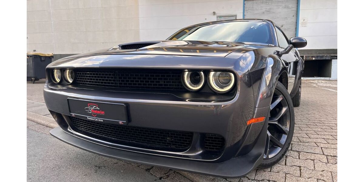 Dodge Challenger 105.000 km 30.600 &euro; Unna 59425