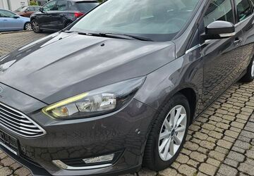 Ford Focus 82.850 km 9.399 &euro; Dortmund 44143