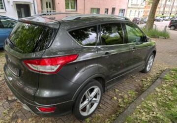 Ford Kuga 250.200 km 8.500 &euro; Dortmund 44263