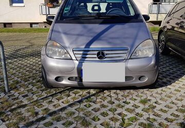 Mercedes-Benz A 160 142.000 km 1.250 &euro; Gelsenkirchen 45891
