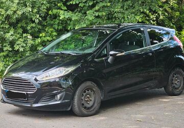 Ford Fiesta 285.000 km 2.500 &euro; Dortmund 44359