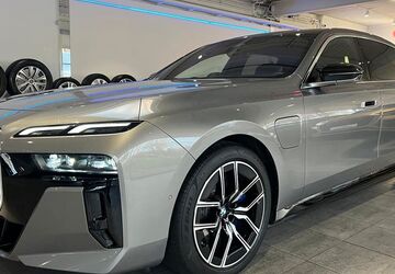 BMW M760 77.000 km 89.990 &euro; Datteln 45711