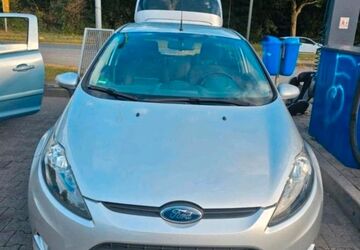 Ford Fiesta 163.000 km 3.700 &euro; Dortmund 44145