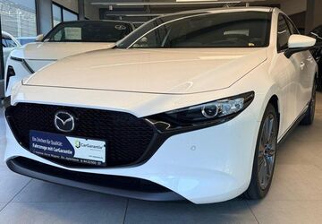 Mazda 3 15.846 km 22.929 &euro; Dortmund 44287