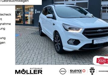 Ford Kuga 31.800 km 18.690 &euro; Hattingen 45527