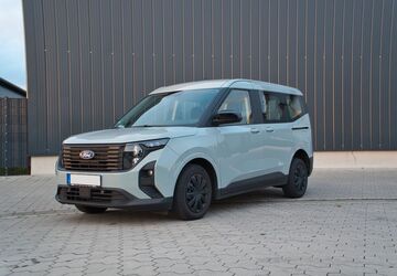 Ford Tourneo Courier 32.000 km 19.900 &euro; Menden 58706