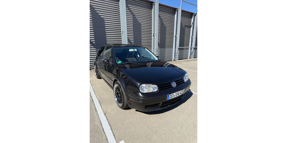 VW Golf 185.500 km 4.200 &euro; Dortmund 44287