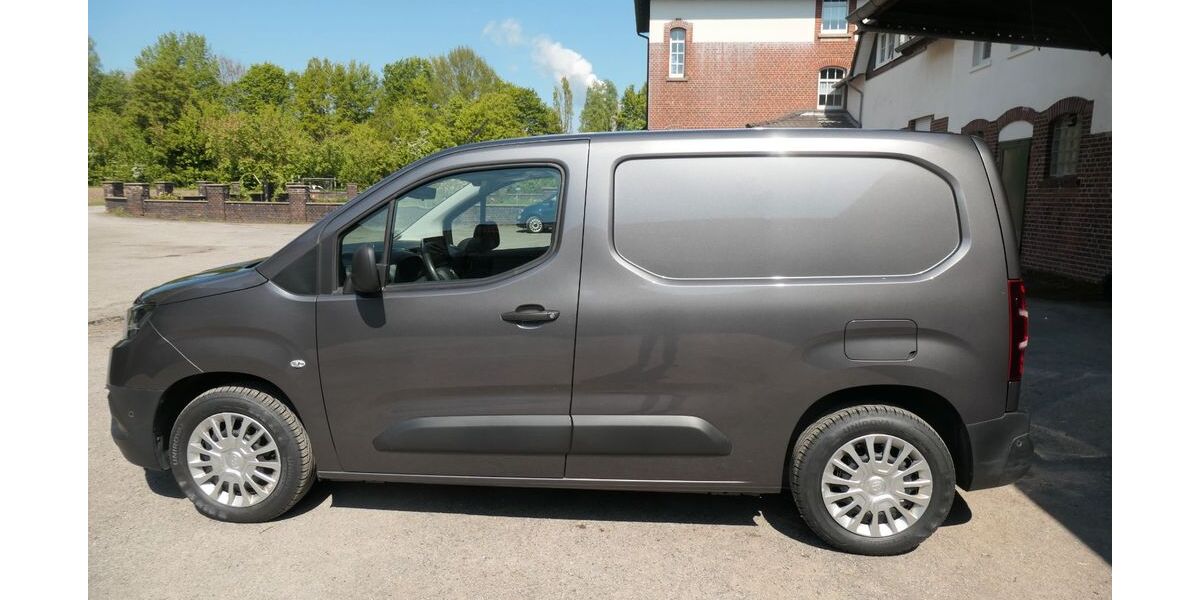 Toyota Proace City 77.500 km 17.300 &euro; Lünen 44536