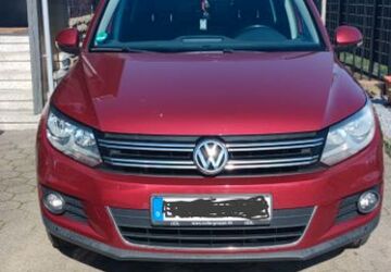 VW Tiguan 199.000 km 10.300 &euro; Lünen 44536