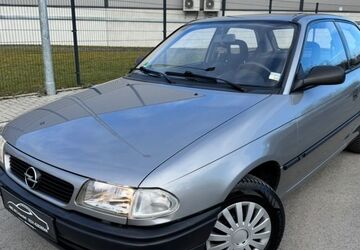 Opel Astra 91.000 km 1.699 &euro; Lünen 44536