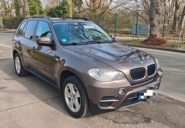 BMW X5 192.000 km 13.900 &euro; Dortmund 44357