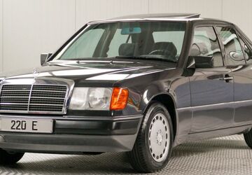 Mercedes-Benz E 220 58.529 km 19.500 &euro; Dortmund 44329