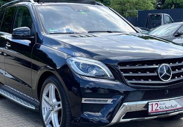 Mercedes-Benz ML 350 179.000 km 24.990 &euro; Recklinghausen 45659
