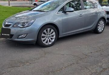 Opel Astra 49.500 km 7.900 &euro; Dortmund 44309
