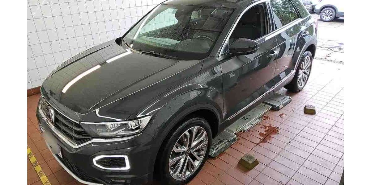 VW T-Roc Active 1.0 TSI NAVI KAMERA ACC ALU APS LED S 35.733 km 19.488 &euro; Bergkamen 59192