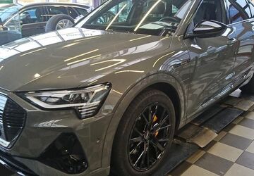 Audi e-tron 51.177 km 38.959 &euro; Hagen 58091