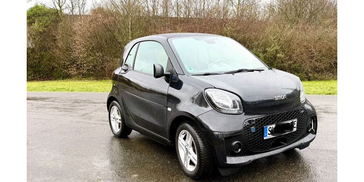 Smart ForTwo 29.800 km 9.750 &euro; Gelsenkirchen 45889