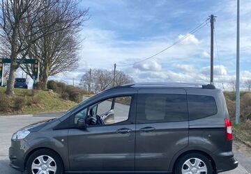 Ford Tourneo Courier 86.000 km 8.800 &euro; Dortmund 44309