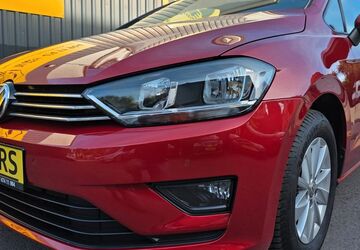 VW Golf 42.195 km 13.590 &euro; Dortmund 44359