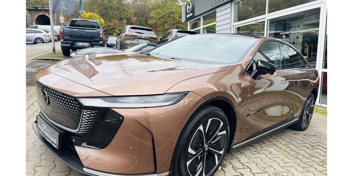 Mazda 6e 1.900 km 39.990 &euro; Kamen 59174