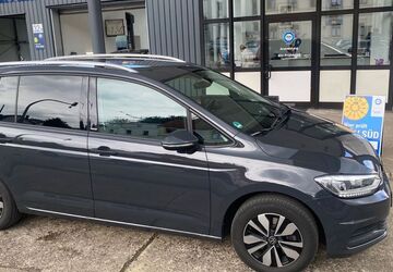VW Touran 107.000 km 22.290 &euro; Dortmund 44229