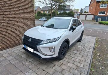 Mitsubishi Eclipse Cross 211.000 km 13.500 &euro; Oer-Erkenschwick 45739
