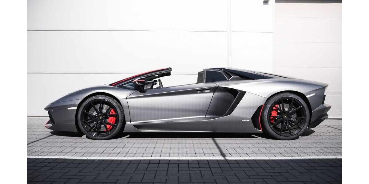 Lamborghini Aventador 12.800 km 389.900 &euro; Holzwickede 59439