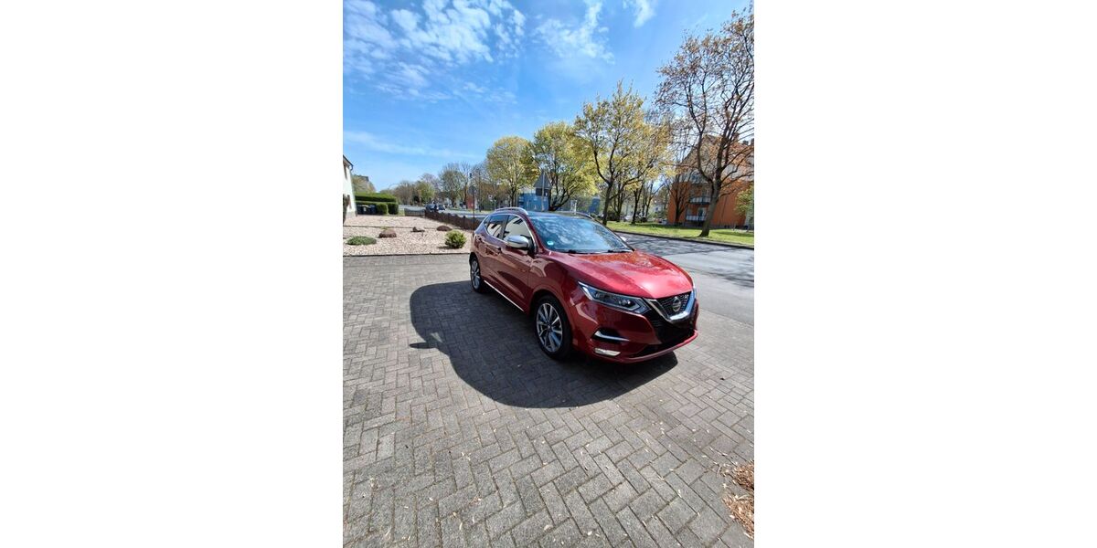 Nissan Qashqai 74.600 km 16.500 &euro; Dortmund 44339