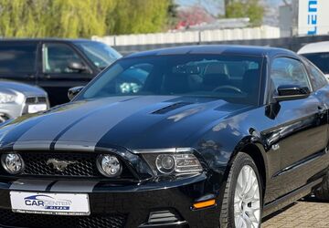 Ford Mustang 87.000 km 27.900 &euro; Olfen 59399