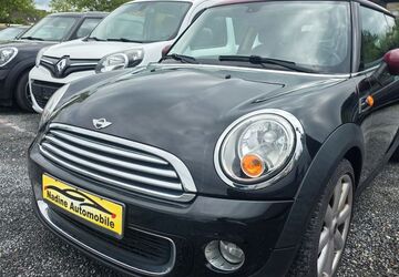 Mini ONE 139.111 km 3.800 &euro; Dortmund 44339