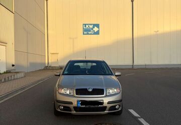Skoda Fabia 183.018 km 3.500 &euro; Datteln 45711