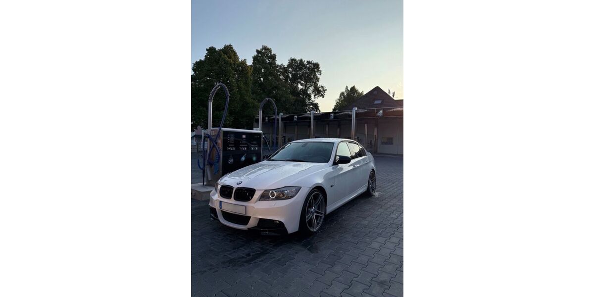 BMW 330 135.000 km 18.750 &euro; Altena 58762