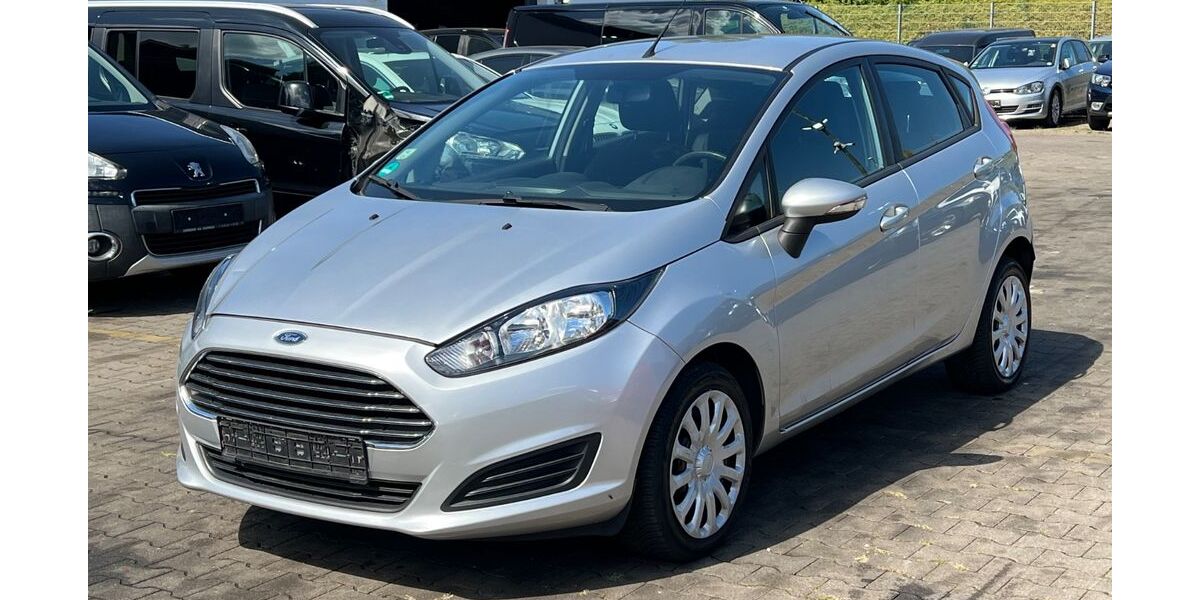 Ford Fiesta 113.740 km 4.400 &euro; Hagen 58135