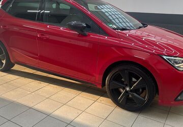 Seat Ibiza 145.670 km 9.999 &euro; Kamen 59174