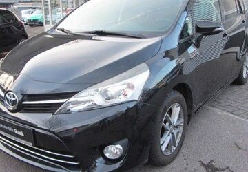 Toyota Verso 86.400 km 14.450 &euro; Iserlohn 58642