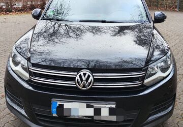VW Tiguan 189.250 km 12.700 &euro; Dortmund 44287