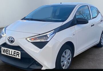 Toyota Aygo (X) 27.515 km 10.770 &euro; Dortmund 44143