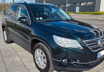 VW Tiguan 237.414 km 5.990 &euro; Dortmund 44263
