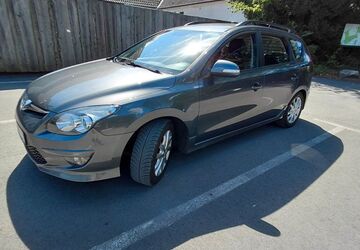 Hyundai i30 237.510 km 3.100 &euro; Dortmund 44267