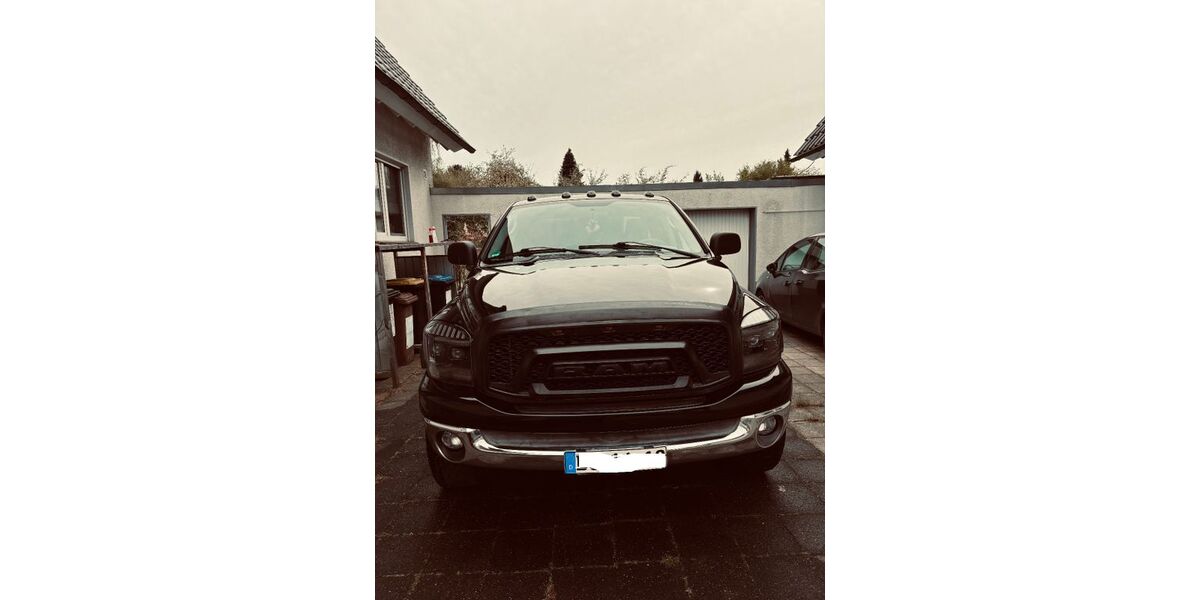 Dodge RAM 127.520 km 11.900 &euro; Dortmund 44286