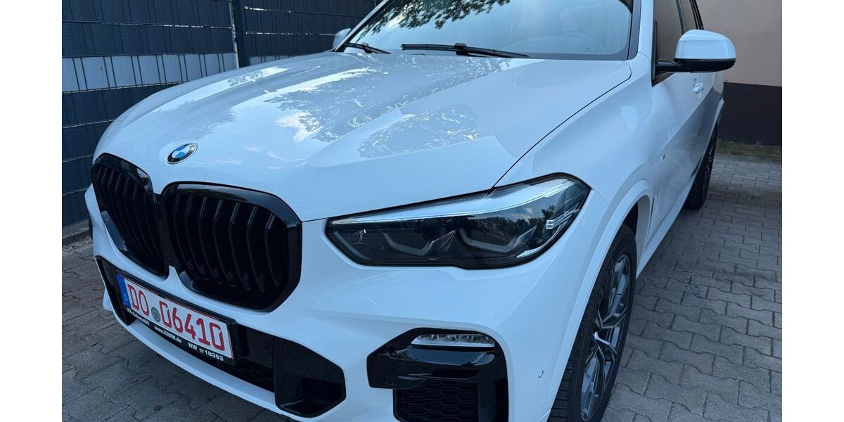 BMW X5 176.000 km 43.699 &euro; Dortmund 44379