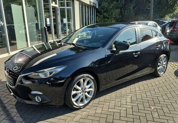 Mazda 3 86.254 km 14.590 &euro; Datteln 45711