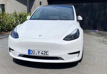 Tesla Model Y 29.000 km 31.900 &euro; Dortmund 44227