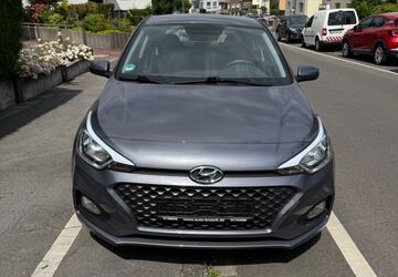 Hyundai i20 37.323 km 11.490 &euro; Dortmund 44309