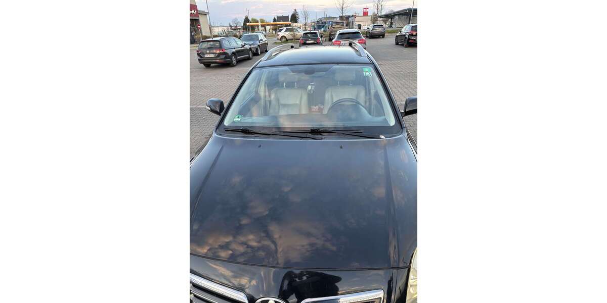 Toyota Avensis 264.360 km 3.000 &euro; unna 59425